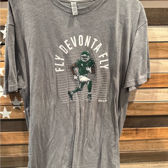 Philadelphia eagles Devonta smith t shirt - Picture 1 of 3